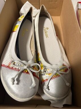 Rieker Silver Girls' Embroidered Ballerina Flats